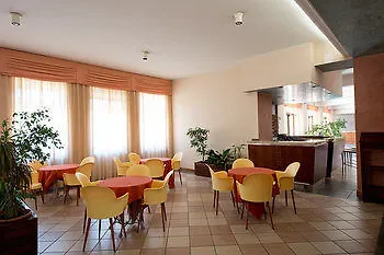 Готель Centro Carraro 3*